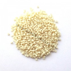 TOHO Round 15/0 Opaque-Frosted...